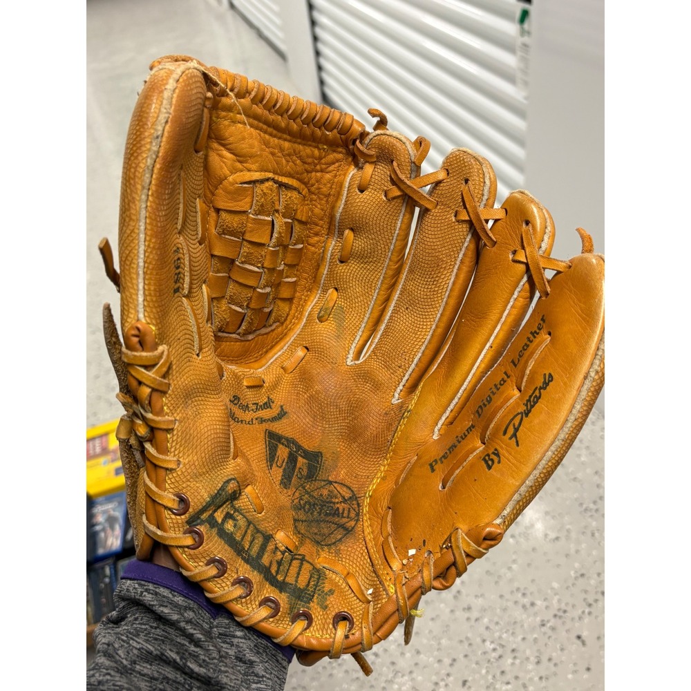 Franklin Softball Glove 1864 Pittards Digital Leather RHT Tan ASA USA Softball